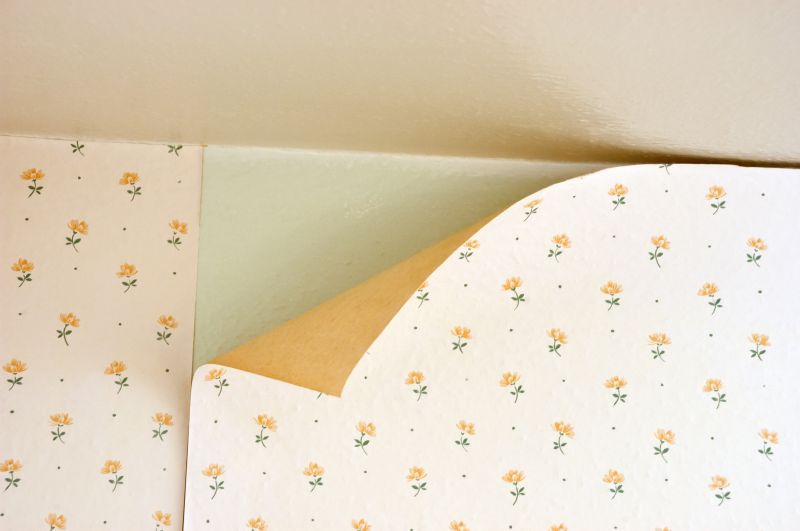 Wallpaper Seam Repair in Kansas City, MO